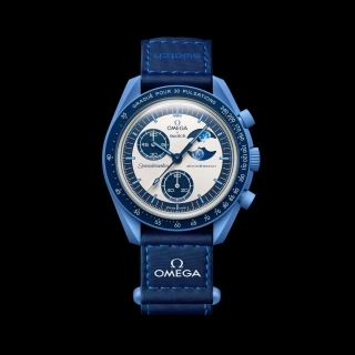 Omega Swatch MISSION TO THE SUPER BLUE MOONPHASE SO33N700