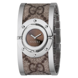 Gucci Twirl YA112425